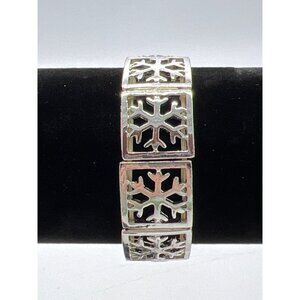 Silver Snowflake Stretch Bracelet